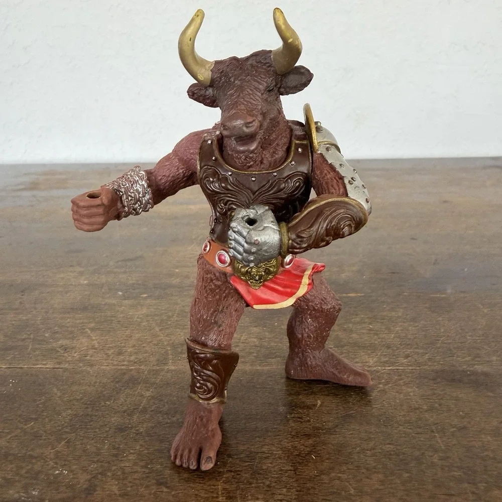 Papo 2006 Minotaur Warrior Figure Mythical Fantasy Bull Knight Toy